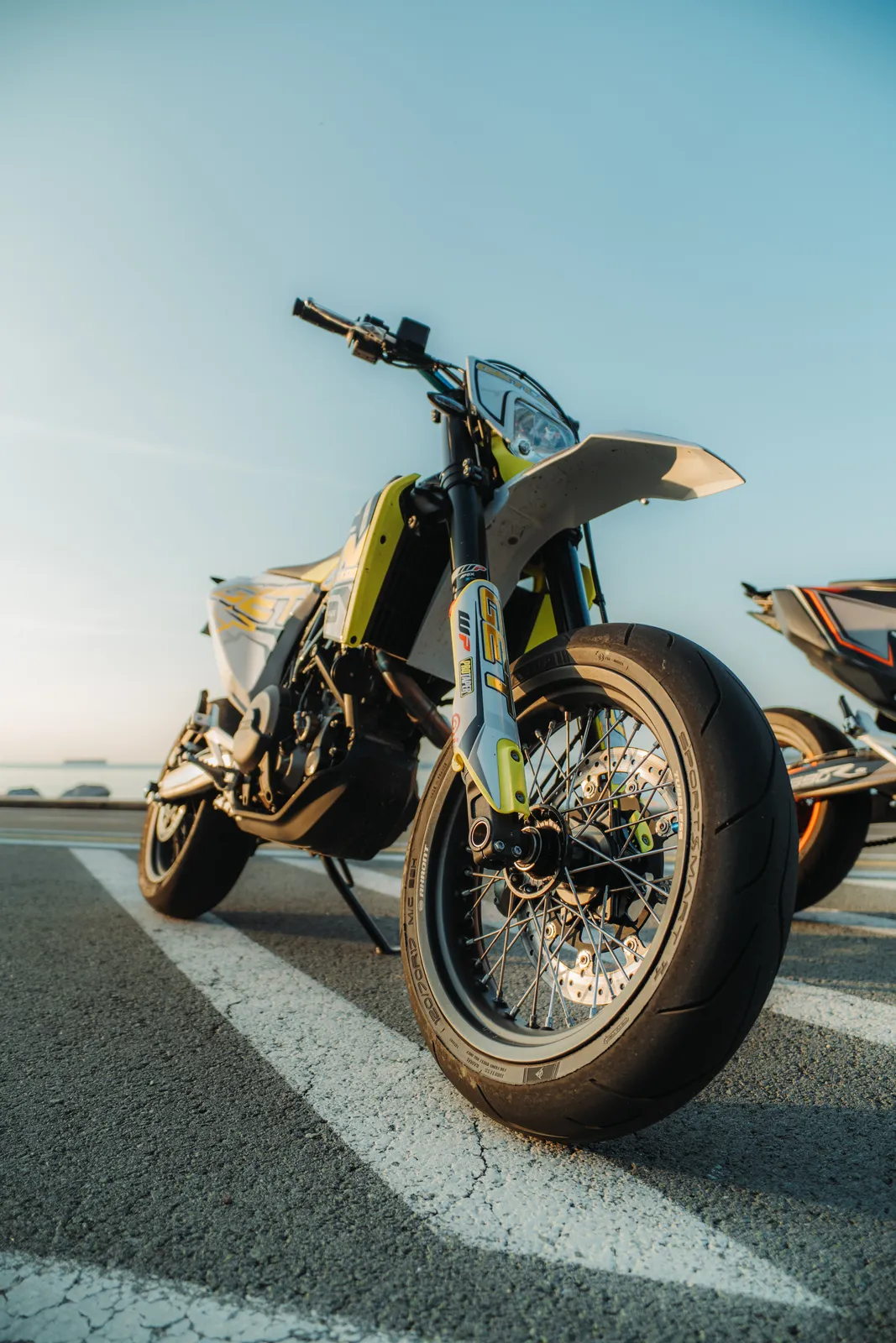 Motorbikes 1