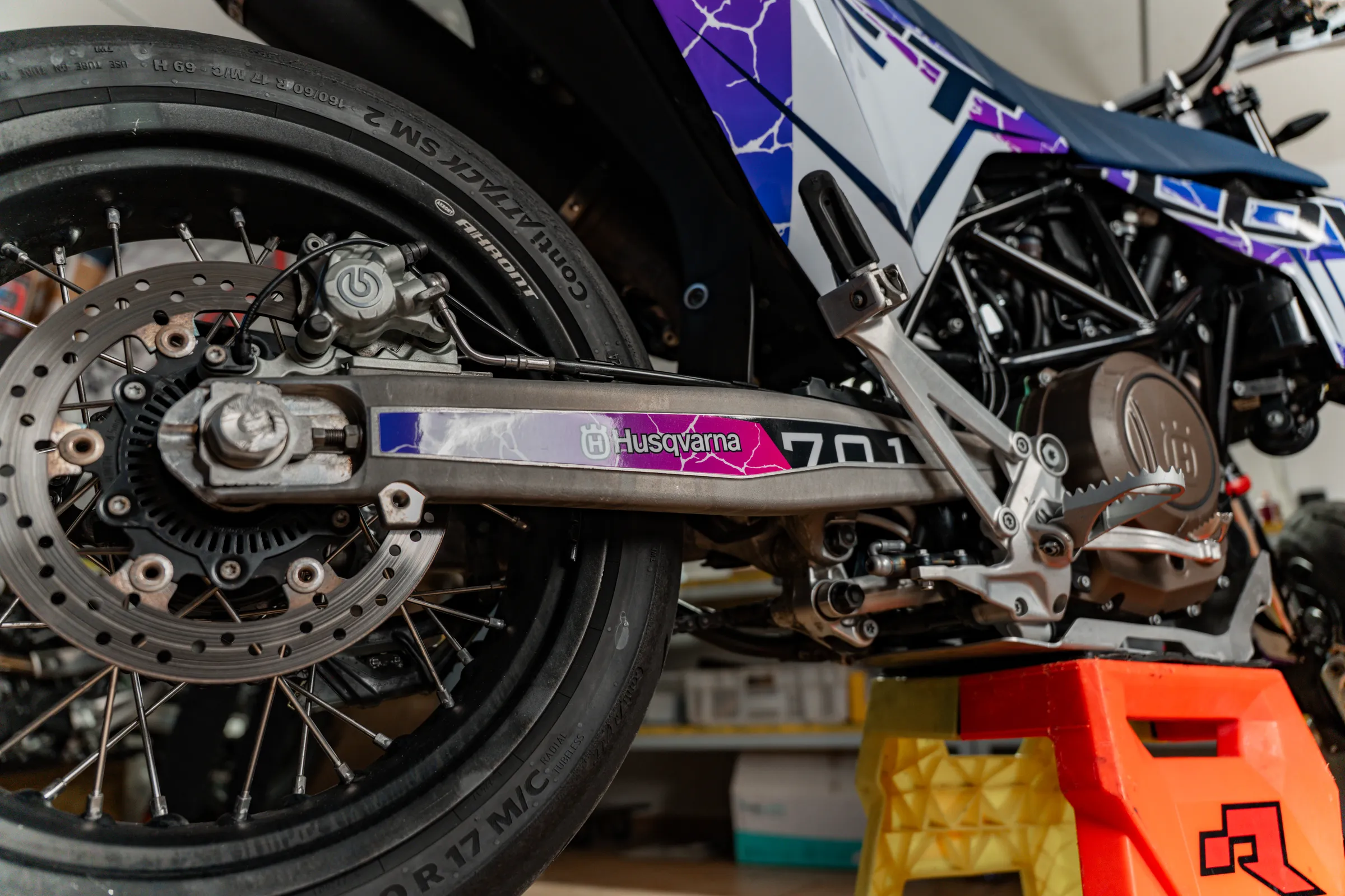 Motorbikes 8